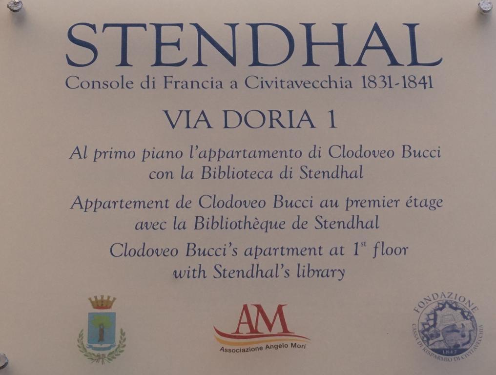 Residence Stendhal Guest House Civitavecchia Buitenkant foto