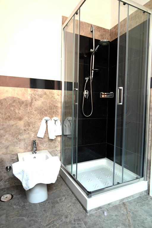 Residence Stendhal Guest House Civitavecchia Buitenkant foto
