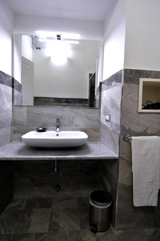 Residence Stendhal Guest House Civitavecchia Buitenkant foto