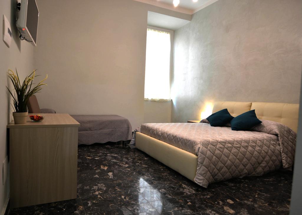 Residence Stendhal Guest House Civitavecchia Buitenkant foto
