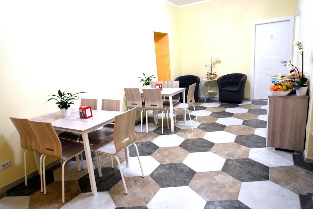 Residence Stendhal Guest House Civitavecchia Buitenkant foto